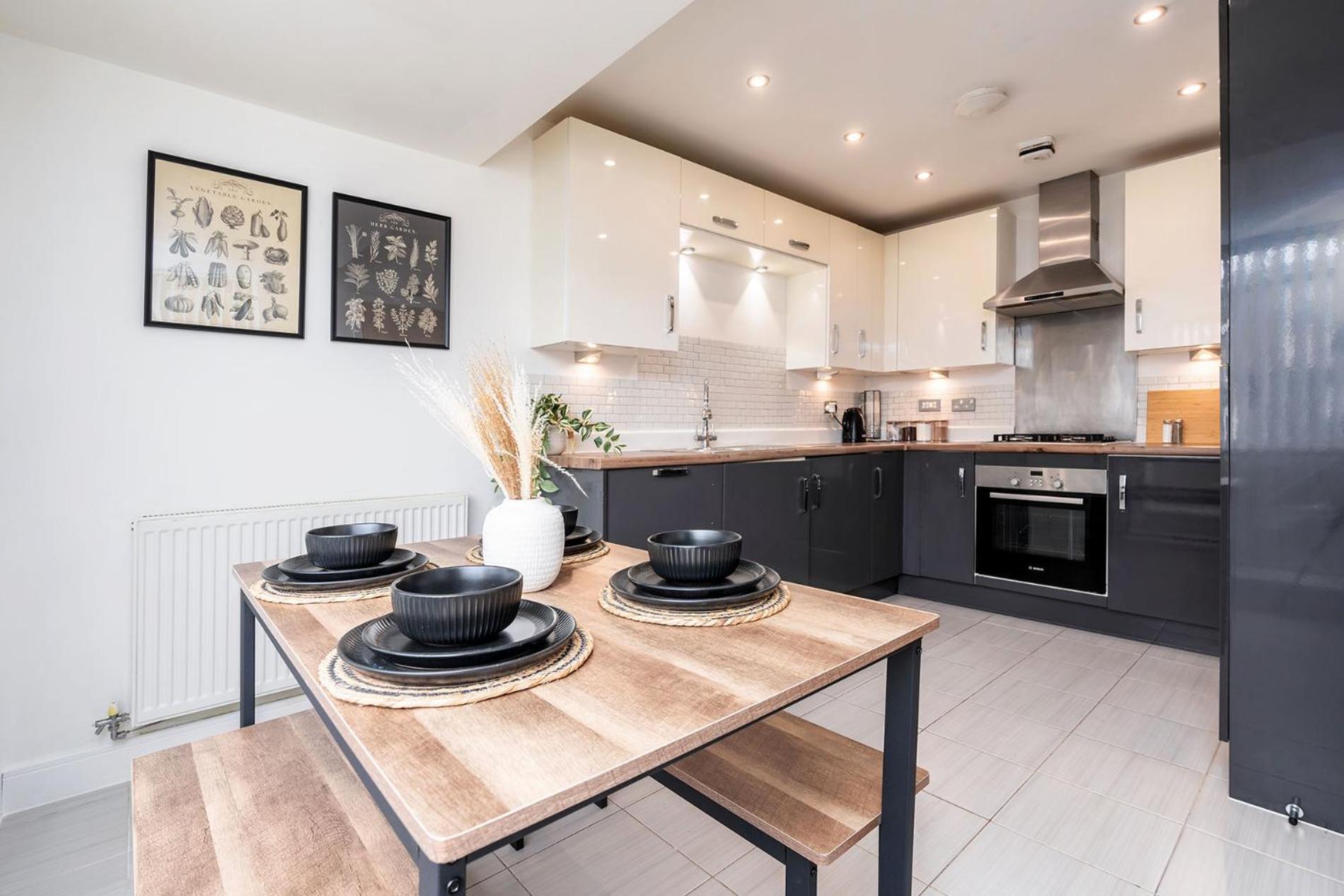 6 Guests - 3 Bedrooms - Free Wi-Fi - Manchester Eksteriør bilde