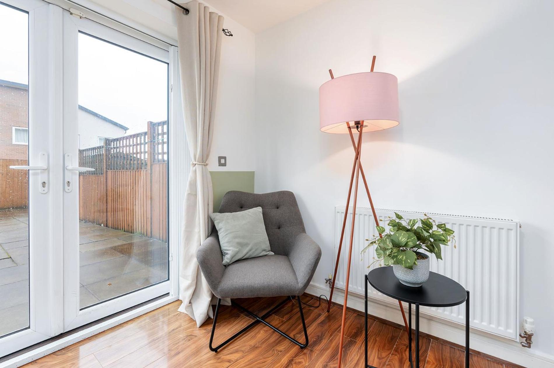 6 Guests - 3 Bedrooms - Free Wi-Fi - Manchester Eksteriør bilde