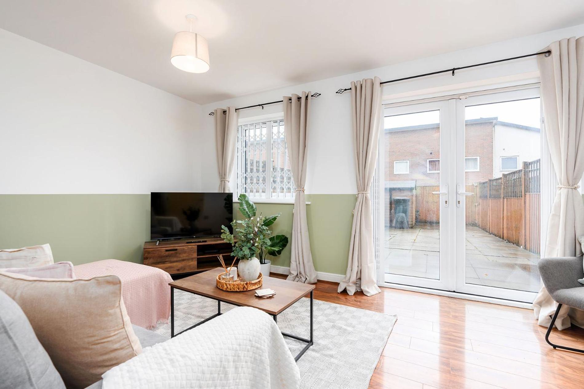 6 Guests - 3 Bedrooms - Free Wi-Fi - Manchester Eksteriør bilde
